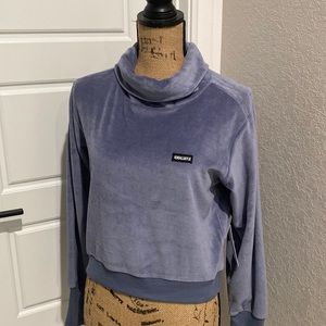 NWT-Kendall & Kylie Velour Crop Turtleneck
